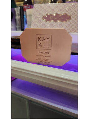 Kay Ali Freedom Discovery Layering Sample Set